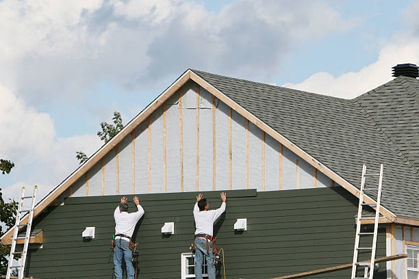 Professional Siding Repair technician working in West College Corner, IN